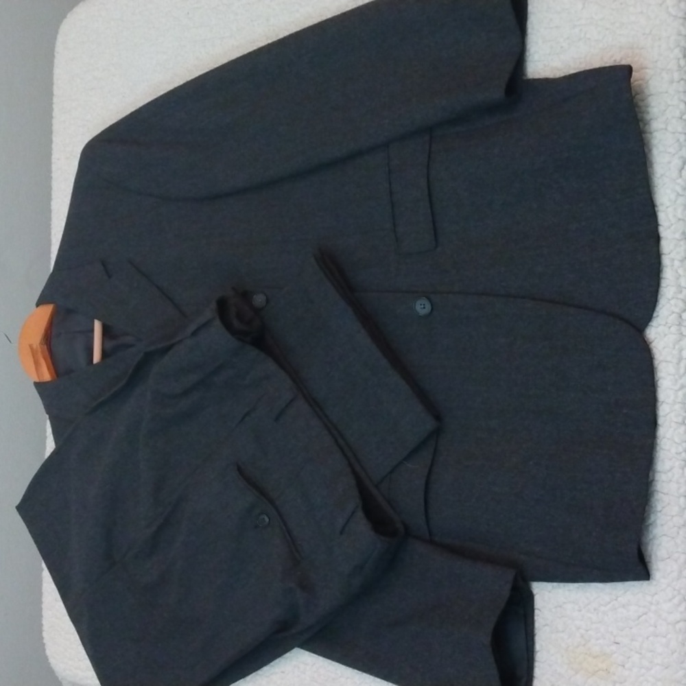 Austin Reed Gray Flannel Wool Suit  42R